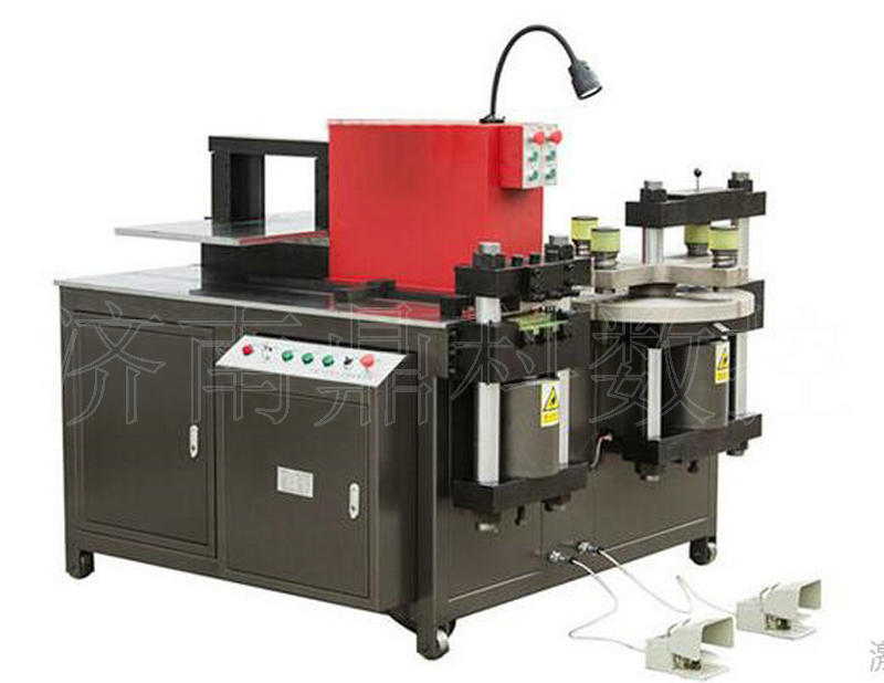 MX-30SB母線(xiàn)加工機(jī)（電控型，3動(dòng)力站)